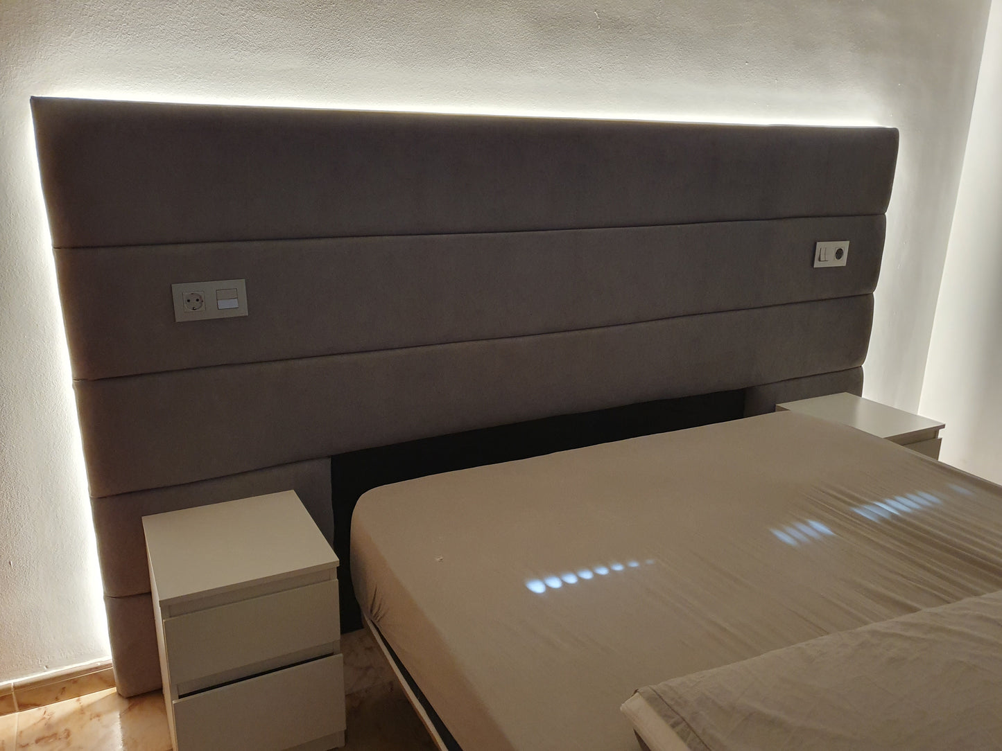 Cabecero de cama agayon (rayas)