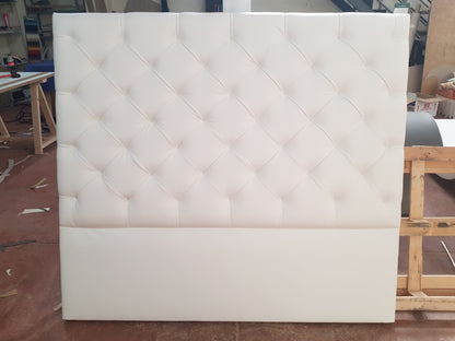 Cabecero de cama capitoné