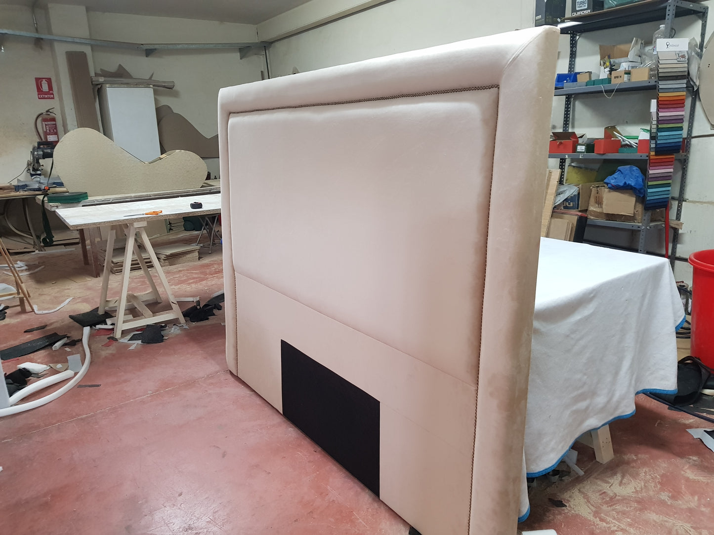 Cabeceros de cama para hoteles
